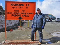 Juergen Thurow on the Khardung La Pass – the disputed highest motorable road in the world connecting the Indus Valley with the Shyok Valley in the Karakorum.